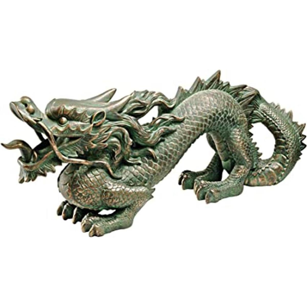 Estatua dragón asiático