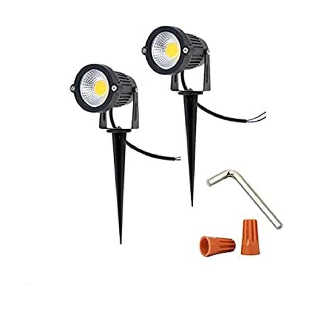 Lámparas LED para césped