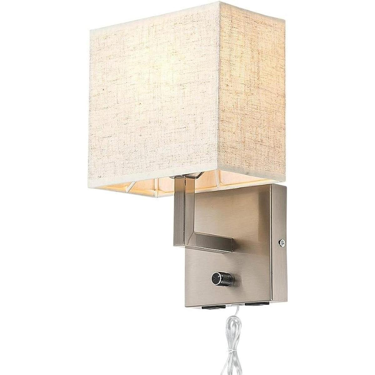 Lámpara de pared con puertos USB