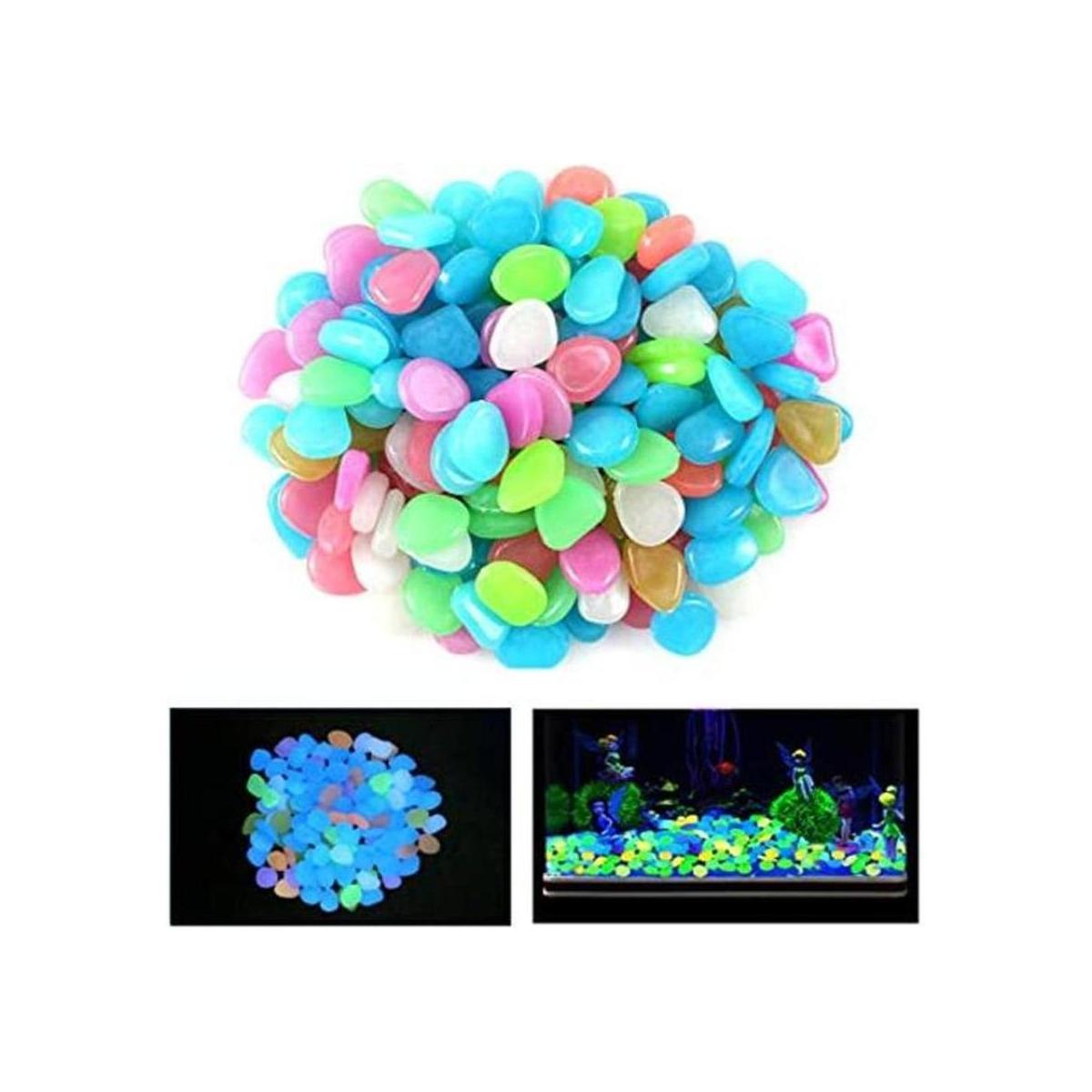 Piedras coloridas que brillan en la oscuridad