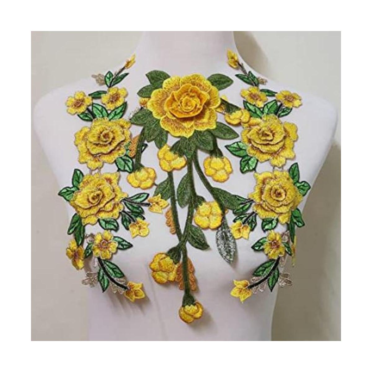 Accesorios de ropa bordados