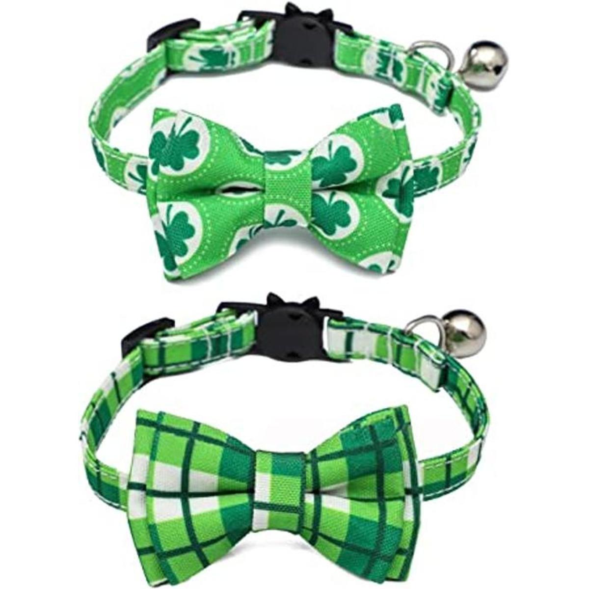 Collares de gato con moño y campana